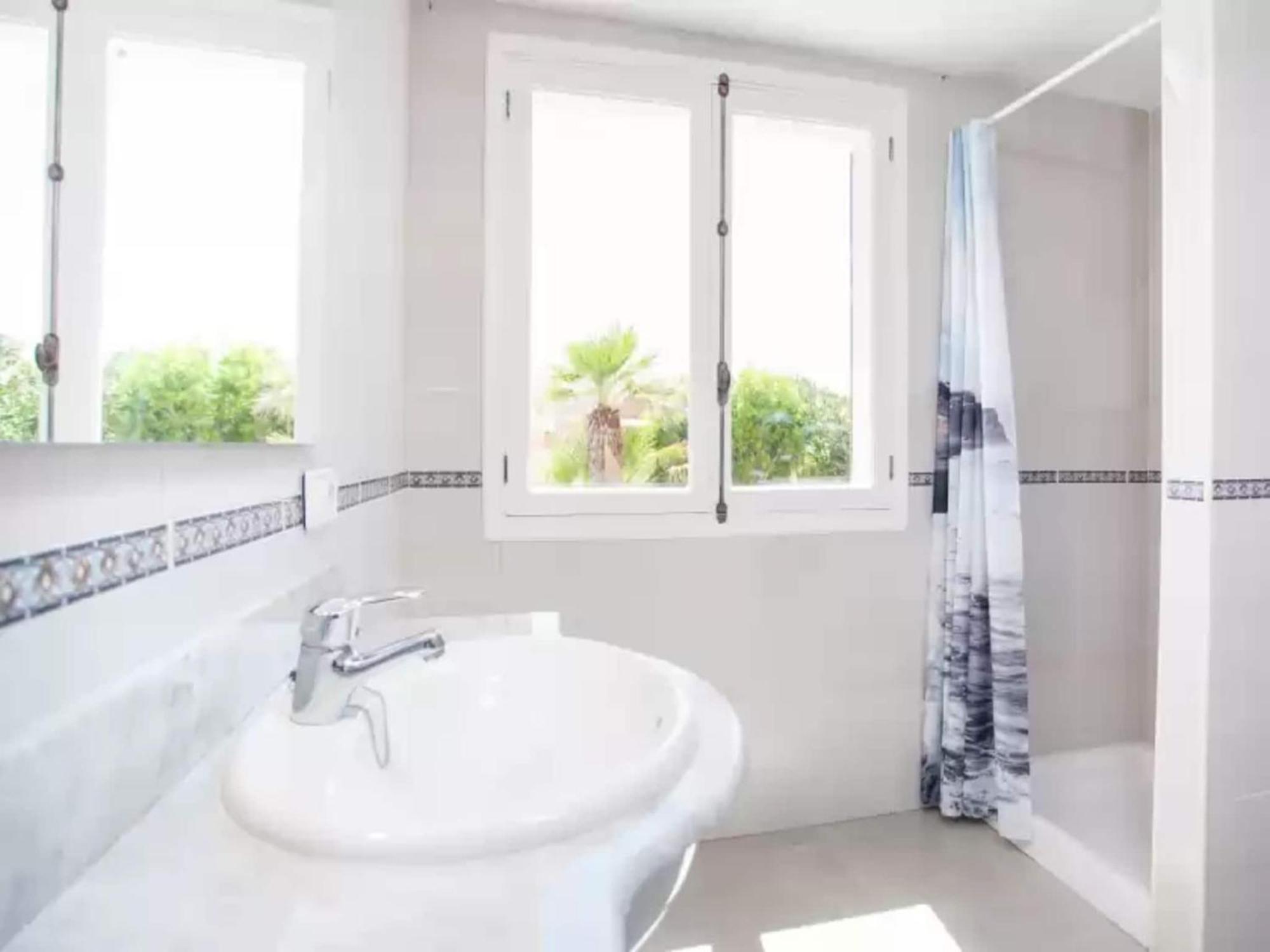 Porta De La Mar - House In Chalet *